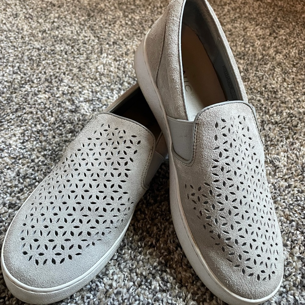 Vionic Shoes